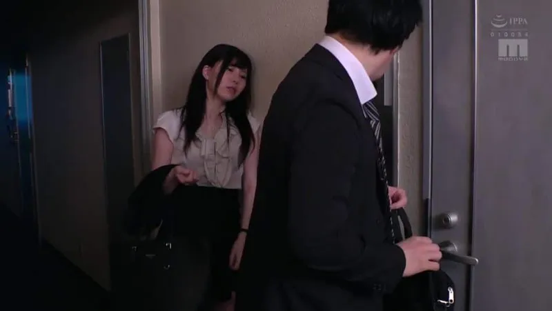 Bà xã cạnh nhà nhận nhầm tôi là người chồng trong một hôm say xỉn