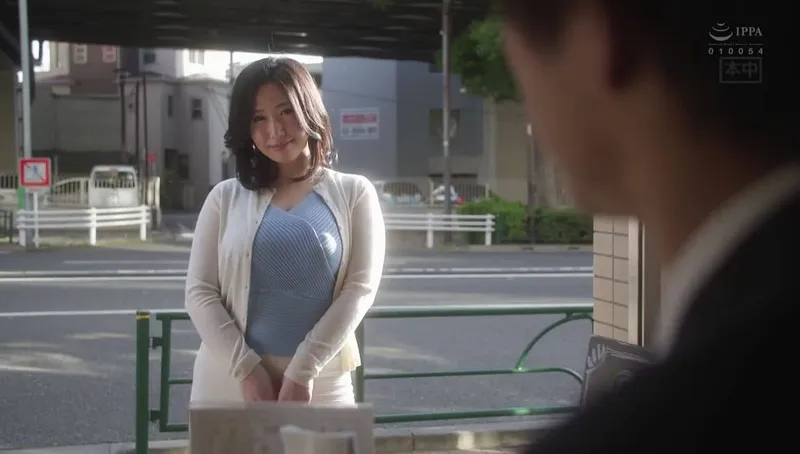 Chồng yếu không làm lên đỉnh, vợ yêu lên mạng tìm trai trẻ nắc khỏe